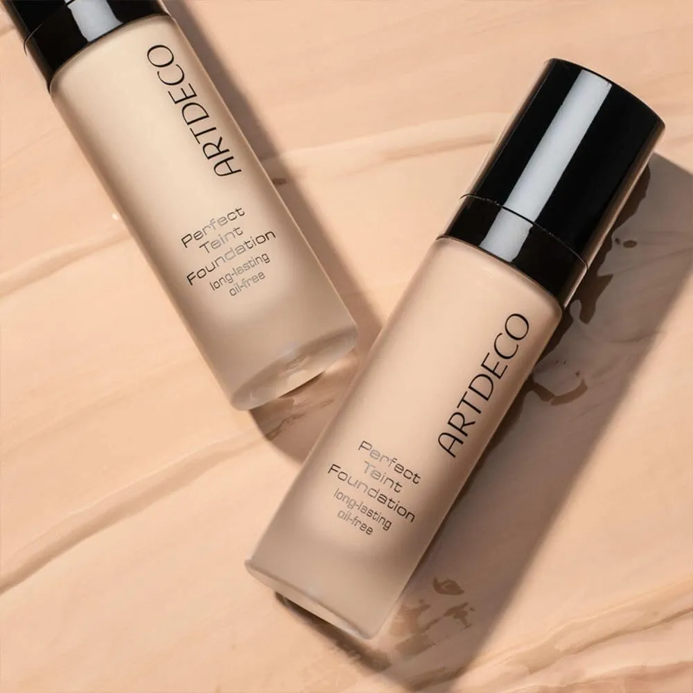 ARTDECO Perfect Teint Foundation - Pure Porcelain N°04 - Lightweight Liquid Formula - Medium to Full Coverage - Without Mask-Like Effect - Conceals Imperfections - Vegan Makeup - Hyaluron - 0.67 Fl Oz