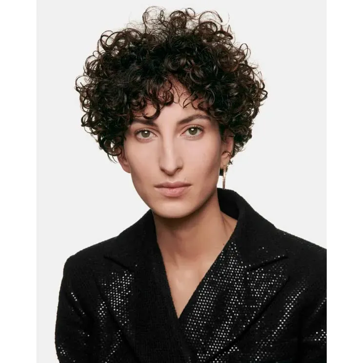 Chanel Ultra Le Teint Velvet Blurring Smooth Effect Matte Foundation SPF 15 - # BR32 1.0 Ounce