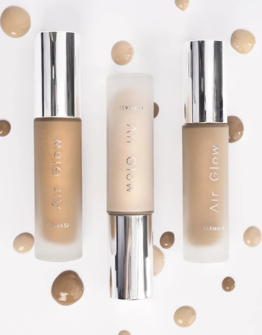 Farmasi Air Glow Foundation, Deeply hydrating and Lightweight Skincare Effects, Sea-Water formula, Natural-looking Skin Hydrated Softer and Smooter, Buildable Hylauronic Coverage 1 Fl Oz / 30 ML - W09