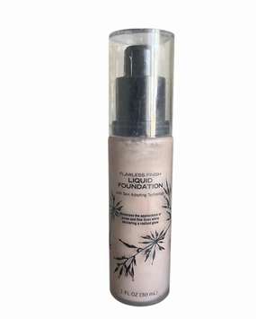 Flawless Finish Liquid Foundation with Skin Adapting Technology, Light Cool 272, 1 oz