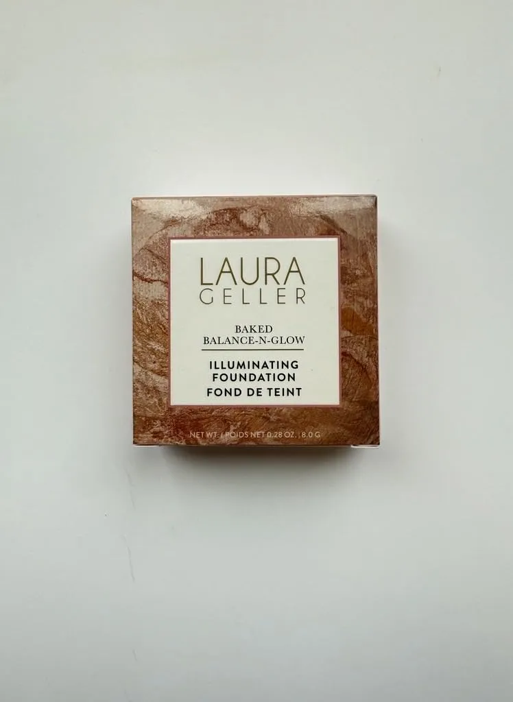 LAURA GELLER NEW YORK Baked Balance-N-Glow Illuminating Foundation - Fair - Buildable Sheer to Light Coverage - Satin Finish