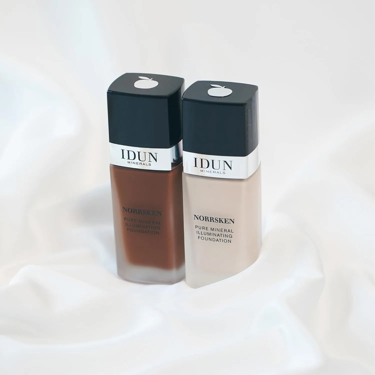 Liquid Norrsken Foundation - Silky Smooth Coverage - Luminous, Dewy Finish for Dry and Dull Skin - Water Resistant and Vegan Makeup - 227 Helga - Neutral Deep - 1.01 oz