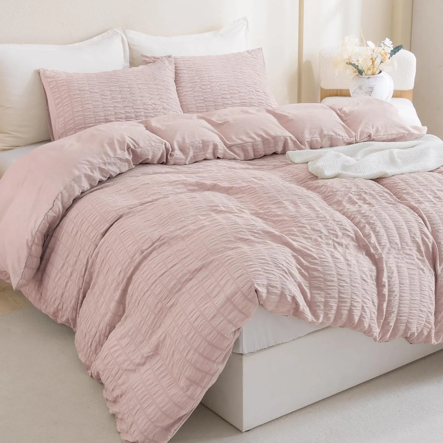 Litanika Pink Queen Size Comforter Set, 3 Pieces Blush Girls Women Lightweight Summer Seersucker Bedding Set & Collections, Soft Cute Bed Set (90x90In Comforter & 2 Pillowcases)
