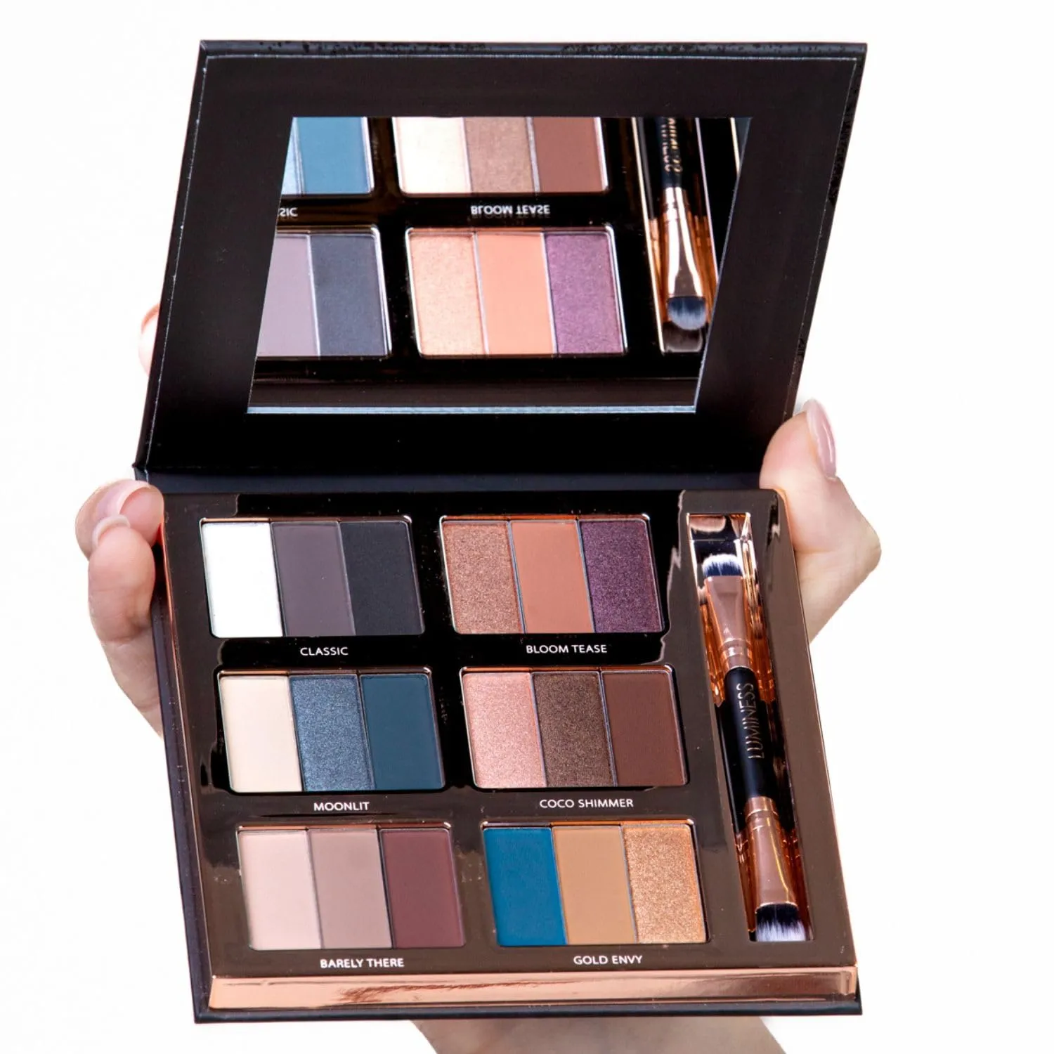 LUMINESS Airbrush Flawless 4-PC Makeup Kit - Includes Eyeshadow Palette, Airbrush Foundation, Primer & Makeup Brushes - Long-Lasting, Silky, Easy to Blend Make Up Set, Travel Size (02 - Fair)