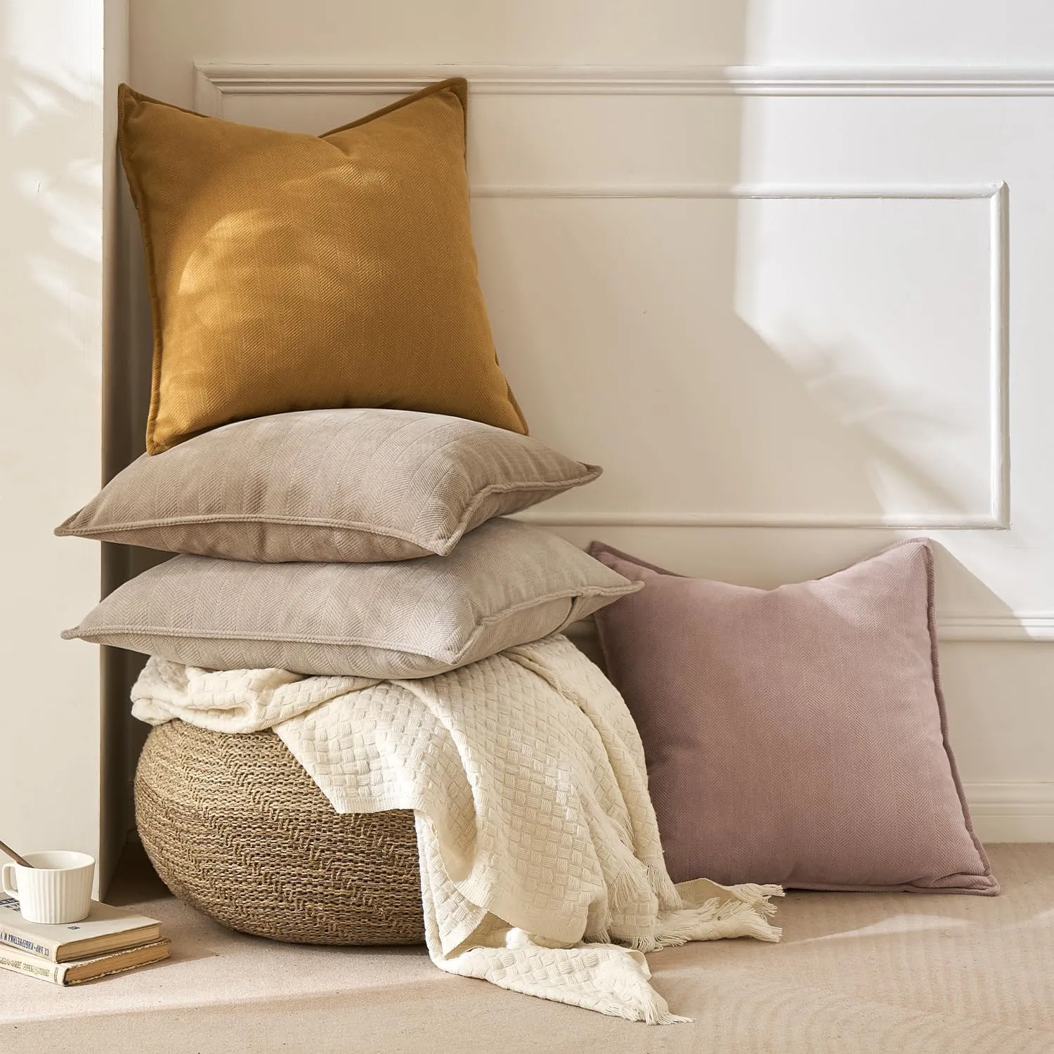 MIULEE Pack of 2 Blush Pink Decorative Pillow Covers 18x18 Inch Soft Chenille Luxurious Couch Throw Pillows Farmhouse Cushion Covers with Elegant Design for Sofa Bedroom Living Room Home Decor