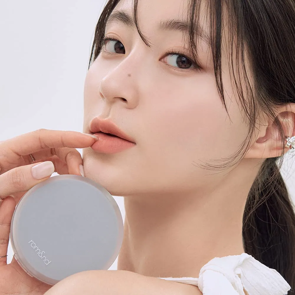 Rom&nd Nu Zero Cushion (01 Porcelain 17) Long Lasting, High Coverage, Semi Matte Finish, Flawless Complexion Without Cakey Face, Makeup Base and Fixer, Thinly Layered, Korean Cushion Foundation