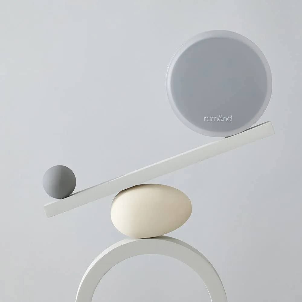 Rom&nd Nu Zero Cushion (02 Pure 21) Long Lasting, High Coverage, Semi Matte Finish, Flawless Complexion Without Cakey Face, Makeup Base and Fixer, Thinly Layered, Korean Cushion Foundation