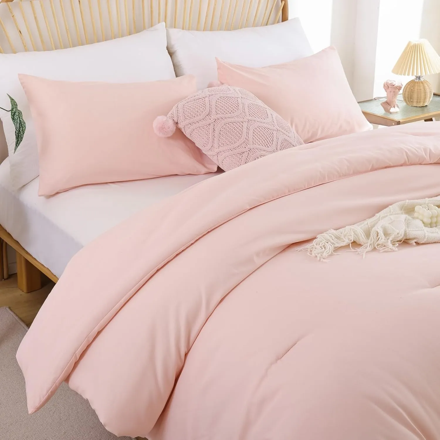 ROSGONIA Blush Comforter Set Queen, 3pcs (1 Boho Pink Comforter & 2 Pillowcases) All Season Soft Bedding Lightweight Bedspread Blanket Quilt