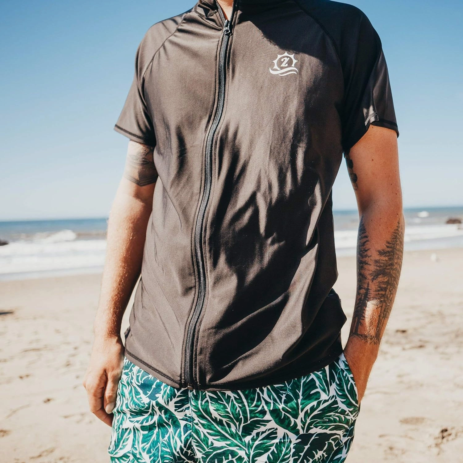 SwimZip Men's Short Sleeve Zipper Rash Guard Swim Shirt w/UPF 50 Sun Protection