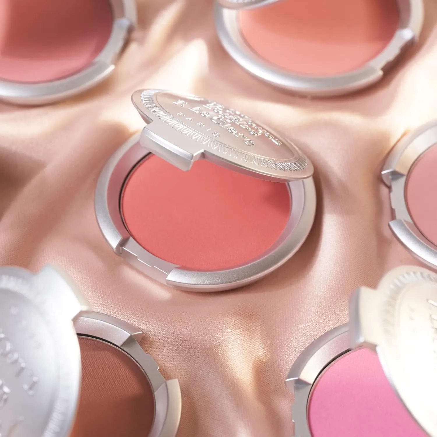 T. LeClerc Powder Blush - Peche Veloutee