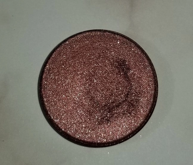 XOXO Pressed Eyeshadow